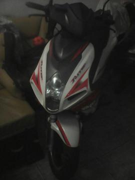 Moto Bera Runner