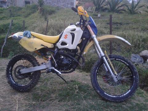 Moto Rm Suzuky con Motor Adapta Sumo200