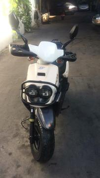 Vendo Moto Bws 2013