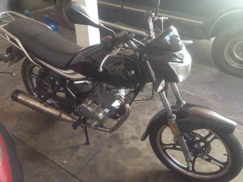 vendo o cambio horsen 2 por moto de menor valor mas platica o tlf