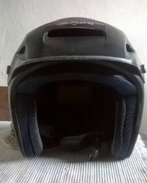 Casco V CAN para moto excelente estado, talla xl