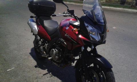 vstrom vendo o cambio suzuki 650, recibo vehiculo