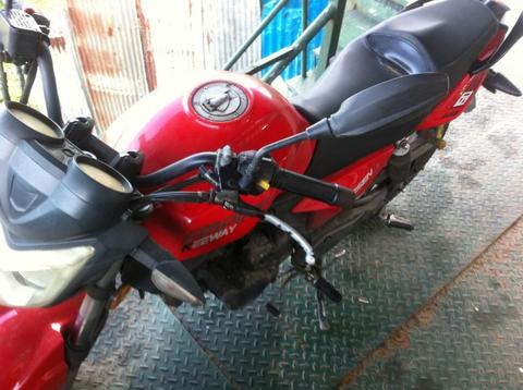 vendo moto por motivo de viaje