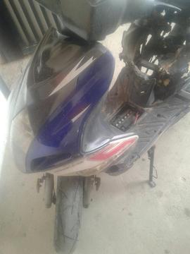 Vendo Runner 2012 Quemada Pero Reparable