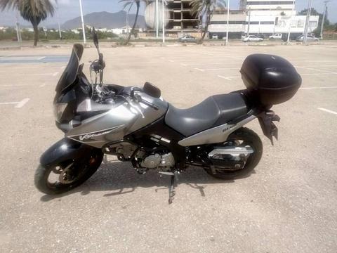 MOTO SUZUKI VSTROM Como Nueva