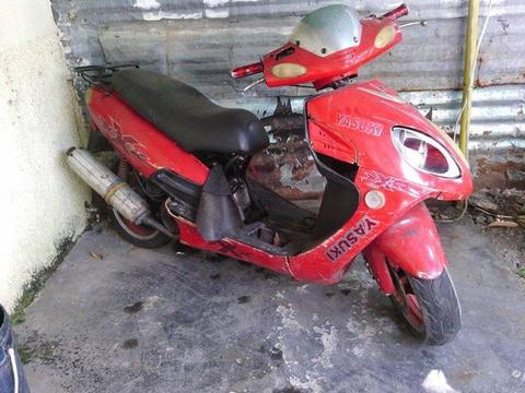 scooter yusuki bera 04243185962