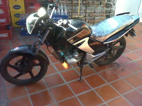 Vendo moto skigo 2015