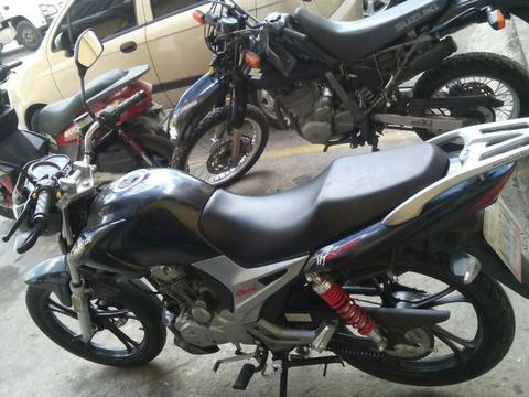 Vendo Moto Hj Cool 150 Cc Suzuki 2014