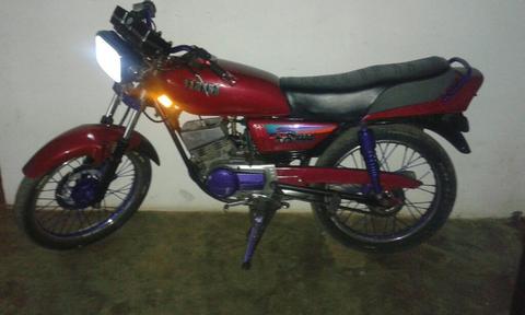 Vendo Moto 115 en Perfecto Estado