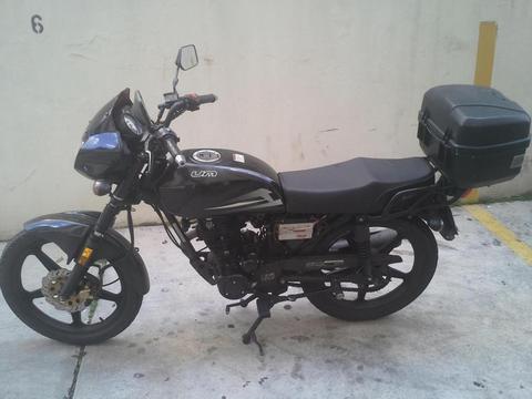 moto um MAX 04262379794