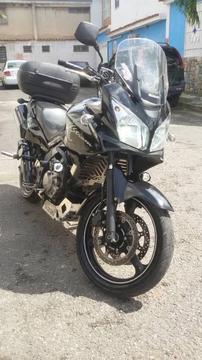 Vstrom Suzuki 650