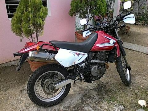 Se Vende Moto Suzuki