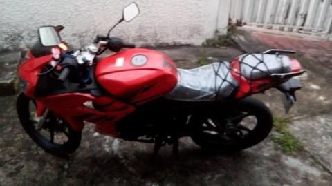 se vende bera r1 200 año 2013