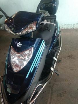 Vendo Moto Scooter Md en Óptimas Condici