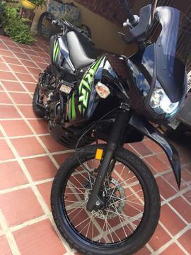 Vendo moto KLR 650 2014