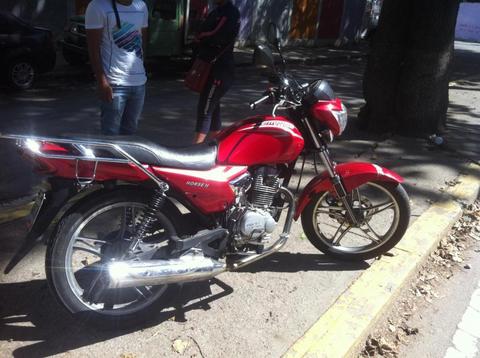 Vendo Horse 2 rojo año 2013