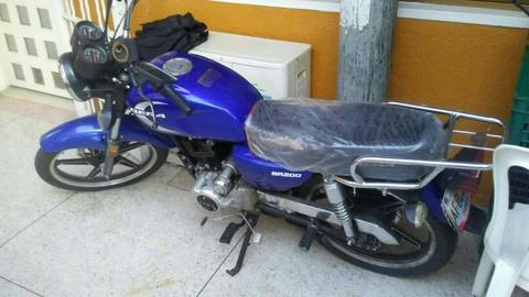en venta casi sin uso. moto br200 año 2014
