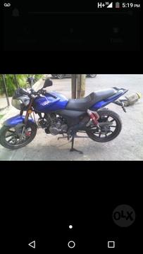 Moto Rkv Azul