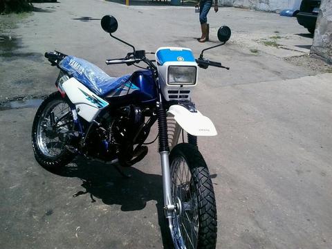 Moto Yamaha Dt 2007