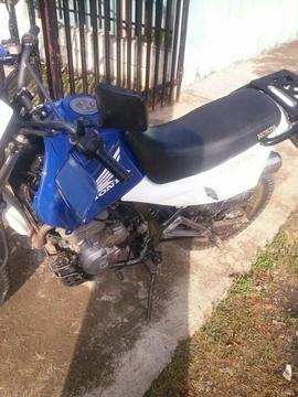 Vendo Honda 650 Año 94