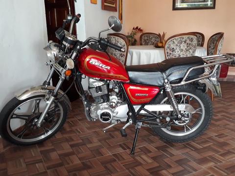 Vendo Moto Nueva Poco Uso