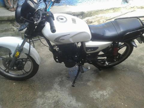 moto Bera 200 unico dueño