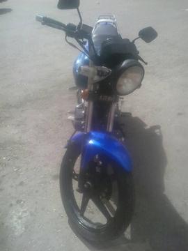 se vende moto todo en perfecto estado