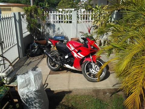 Bera R1 200rz Pocos Detalles