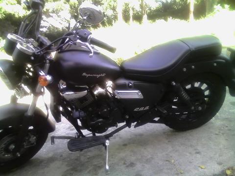 Vendo O Cambio Moto Superlingt 2013