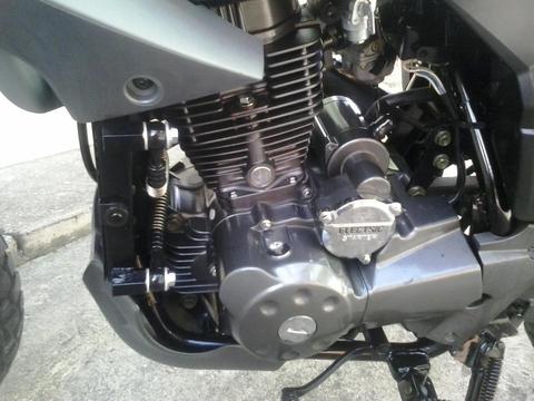 vendo tx 200cc nuevo año 2014 solo 590