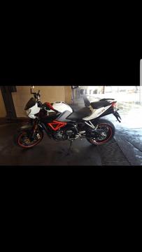 Verla Es Comprarla Impecable Benelli 600