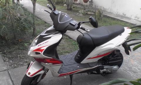 Moto Bera Runner