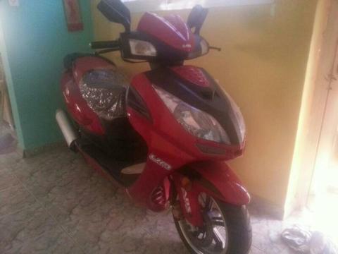 Vendo Moto Um Matrix