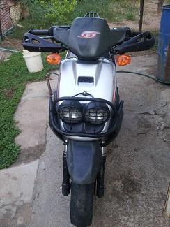 SE VENDE MOTO BR150