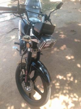 se vende Md negra 2014