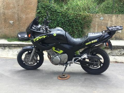 Yamaha Tdm Twin 850cc Única