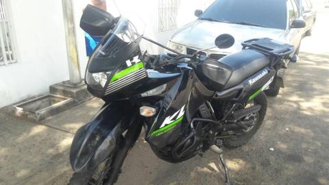 Moto Klr Kawasaki 2014 con 8000km