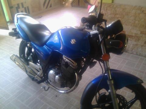 Vendo Moto en 125