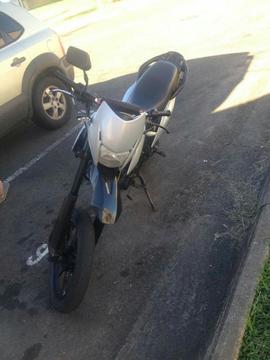 Vend Mi Moto Bera Dt