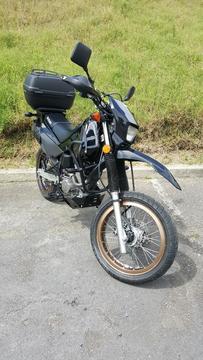 Moto Suzuki Dr 200 Motard