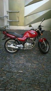 Vendo Moto Suzuky en