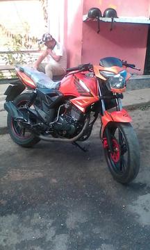 Moto BRZ 200 año 2014 c cambia x moto Empaire, inf tlf: 0412-3610481