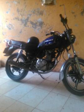 Vendo Moto Gn