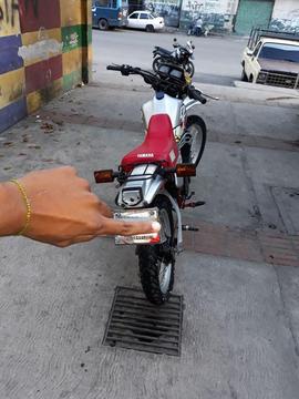 Se vende DT yamaha