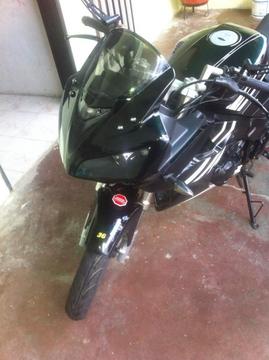 moto bera r1 2014 pocos detalles