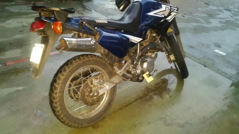 Xt 600 2001 Titulo Y Placa