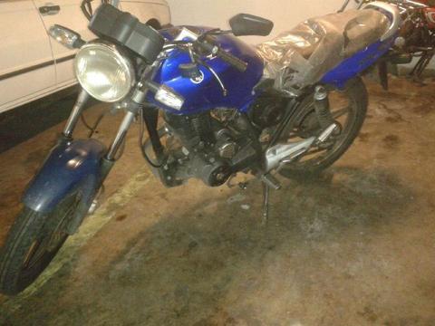 SPEED 200 AÑO 2012 AZUL,, CAUCHOS NUEVOS, ACCESORIOS NUEVOS, 04241233922,, TOTALMENTE NEGOCIABLE