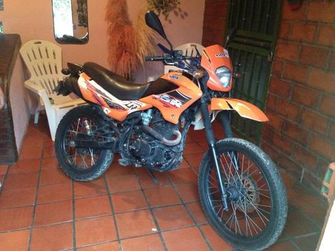 Moto Um Dsr