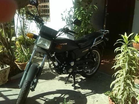 VENDO MOTO HORSE 1