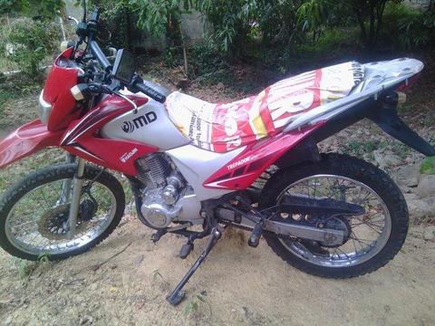 vendo moto md 150 unico dueño 04245962816